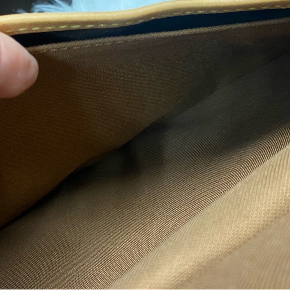 💗💗💗SOLD💗💗💗
🤩SAUMUR 30 MONOGRAM🤩 - Picture 15 of 16